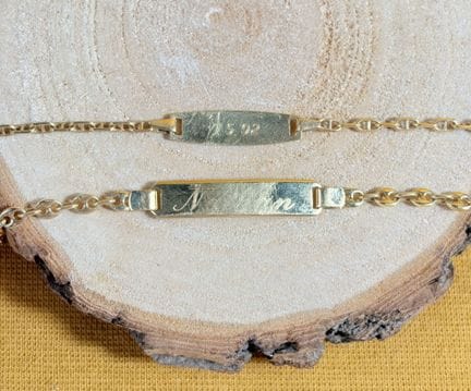 Set composto da due braccialetti da battesimo in o