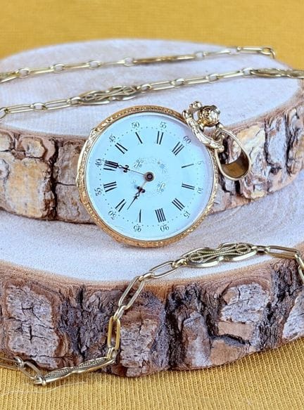 Orologio da colletto in oro giallo 750/1000 (18 ca