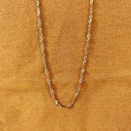 Chaîne en or jaune 750/1000 (18K) maille torsadée 