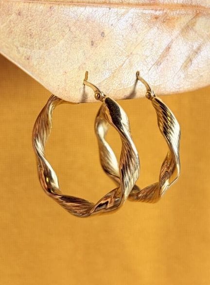 Paire de boucle d'oreilles type créole torsadée pa