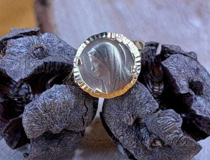 Anello in oro giallo 750/1000 (18 carati) con l'ef