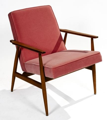 366 CONCEPT: Sillón Fox de madera y espuma. Tapiza