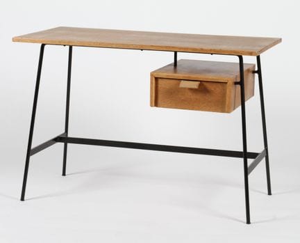 Pierre PAULIN: Rare CM 178 desk. Light oak top and