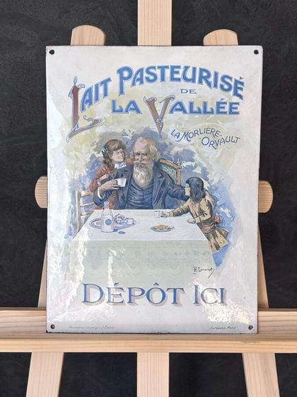 LAIT PASTEURISÉ DE LA VALLÉE - c.1895

Signé «Hila