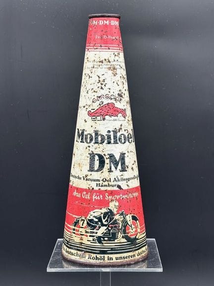 MOBILOEL «DM» -c.1925-30
«Hamburg»

Rare bidon d'h