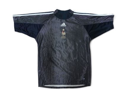 FRANCE 2002 / 2003
Maillot Adidas, numéro 16 BARTH