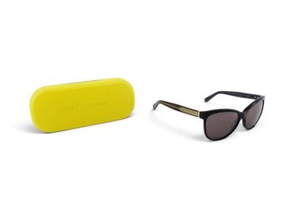 MARC JACOBS
Paire de lunettes de soleil, avec leur