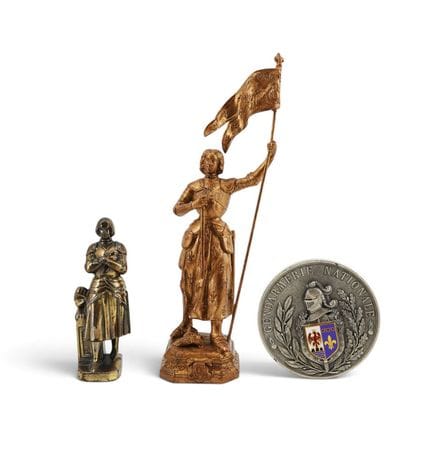 Set consisting of two metal sculptures of Joan of 