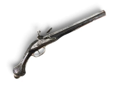 Caucasus-style flintlock pistol, richly engraved w