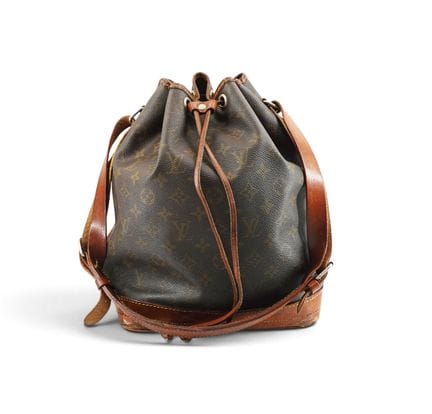 LOUIS VUITTON
Sac seau modèle «Noé» en toile Monog