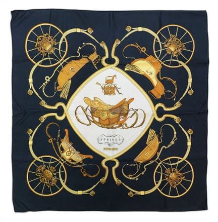 HERMES
Carré «Springs» en twill de soie, avec sa b