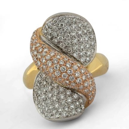 Anello in oro giallo, oro bianco e oro rosa a 18 c