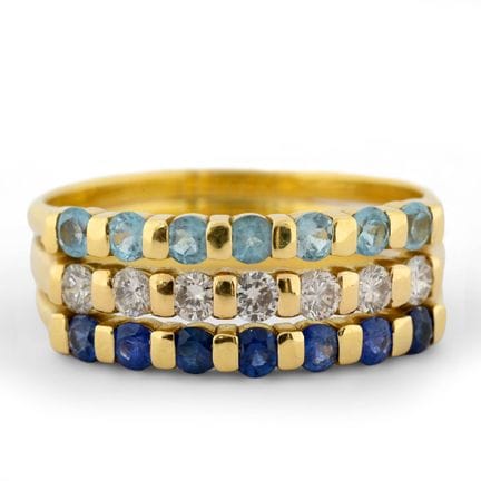Anello in oro giallo 18 carati con diamanti taglio