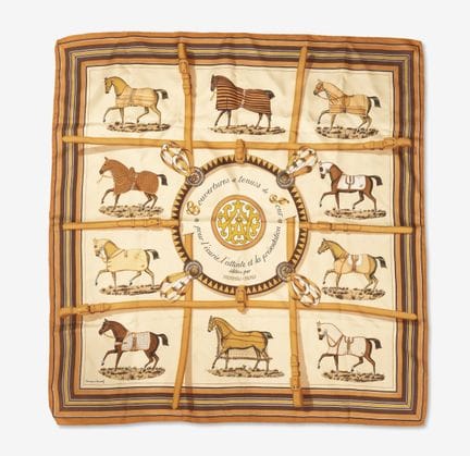 HERMES
Carré en twill de soie imprimée, modèle Cou