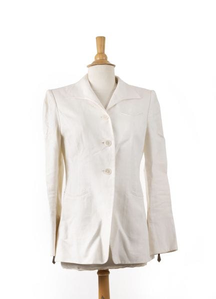 HERMES, Paris
Veste de tailleur cintrée en lin bla