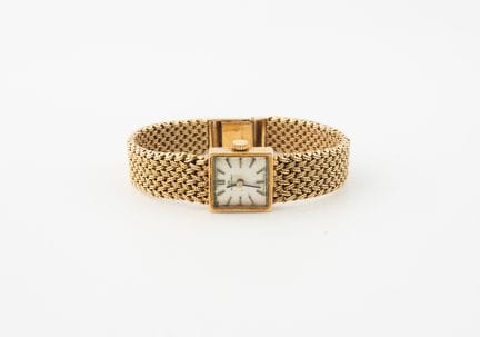 BUCHERER
Women's wristwatch in yellow gold (750).
