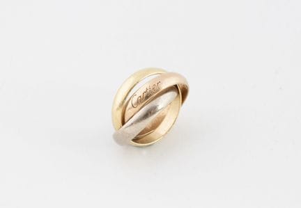 CARTIER
Bague Trinity en or (750) trois tons.
Sign