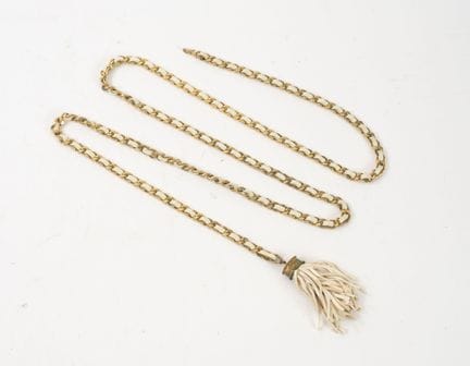 CHANEL
Ceinture, chaîne en métal doré entrelacée d
