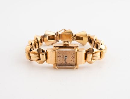UNIVERSAL Geneva
Women's wristwatch in yellow gold