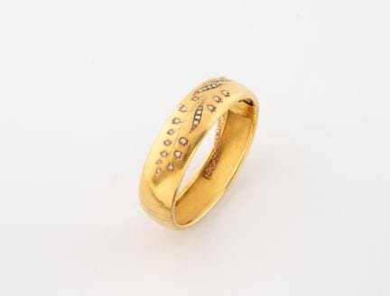 Pulsera de eslabones de apertura en oro amarillo (