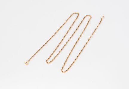 Collar largo de oro amarillo (750) con eslabones t