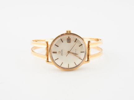 OMEGA
Men's yellow gold (750) wristwatch.
Round ca