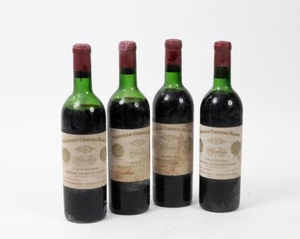 CHATEAU CHEVAL BLANC
4 bottiglie, 1967.
GCC1 (A) S