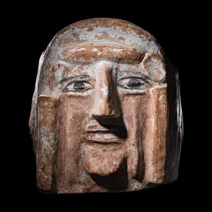 Masque de sarcophage en terre cuite romano-égyptie
