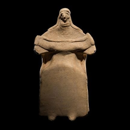Figura seduta greca in terracotta
Circa VI secolo 