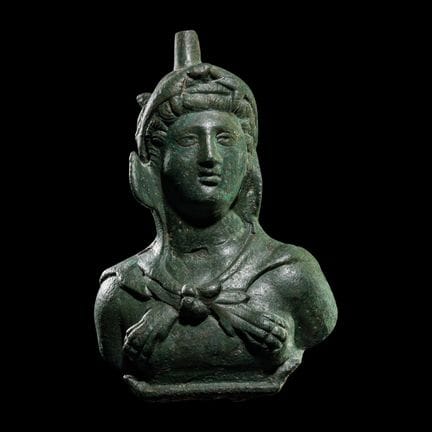 Applique romaine en bronze représentant un jeune H