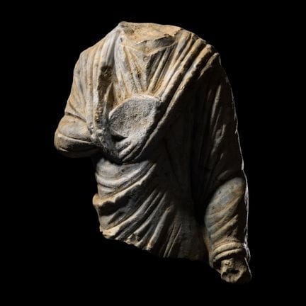 Torso maschile in marmo romano
Circa I-II secolo d
