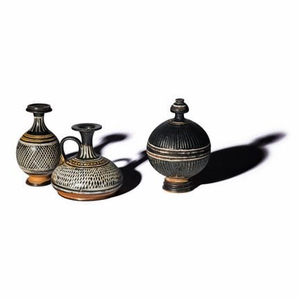 Trois vases de style « Gnathian » du sud de l'Ital
