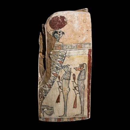 Fragment de couvercle de sarcophage en cèdre d’Égy