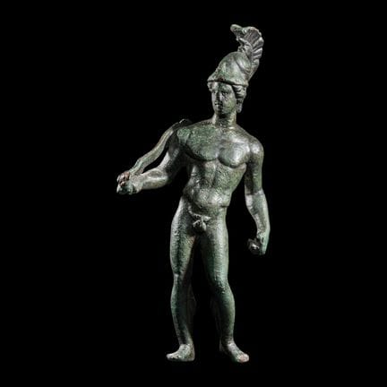 Statue romaine en bronze représentant Mars tenant 