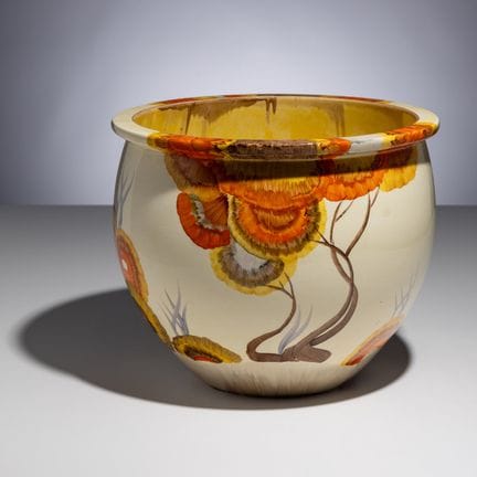 Clarice Cliff
(Inglesa, 1899-1972)
Jardinière con 