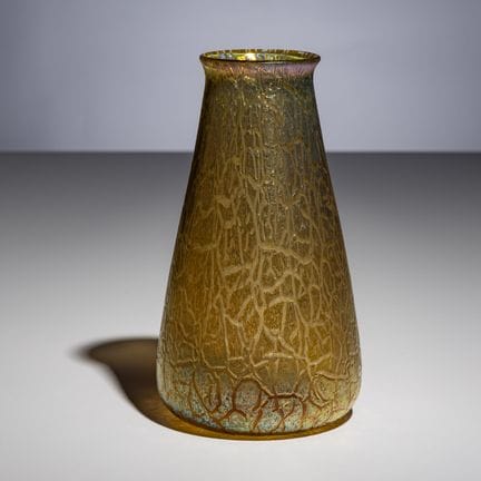Vetro Loetz 
(austriaco, fondato nel 1840)
Vaso Ca