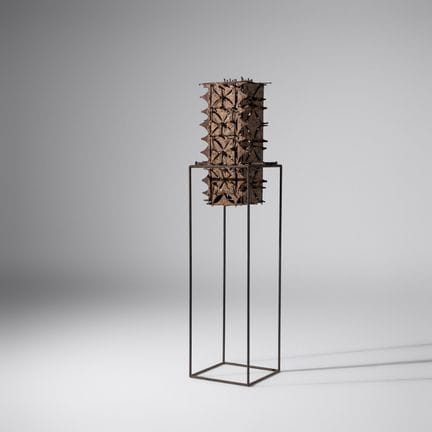 John Risley
(americano, 1919–2001)
Forma scultorea