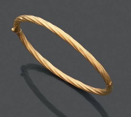 Bracciale rigido con chiusura a scatto in oro gial