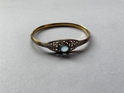 Bracelet rigide et ouvrant en or 750 millièmes de 