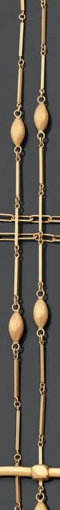 Collana lunga in oro giallo 585 millesimi, con mag