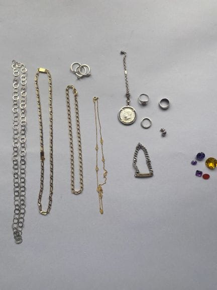Lot en argent 800 millièmes comprenant : un bracel