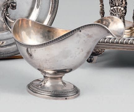 Salsera de plata de ley 925, con forma de lanzader
