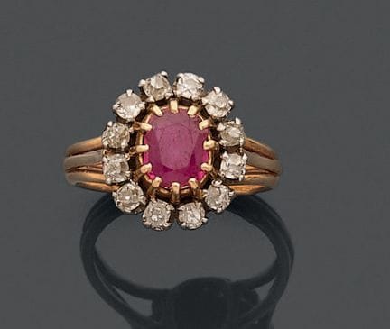 Anello in oro giallo 750 e platino 850, impreziosi