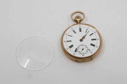 Reloj de bolsillo de oro amarillo 750/00, esfera e