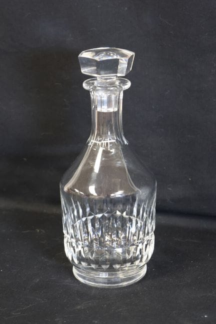 BACCARAT Modèle "Canterbury" Carafe en cristal tai