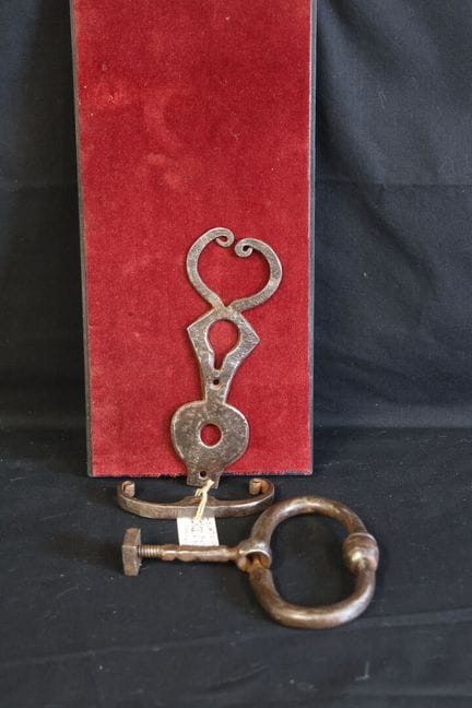 Battente per porta completo in ferro battuto del X