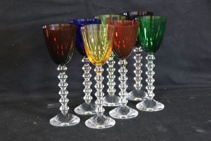 BACCARAT Modello "Vega" Sette bicchieri in cristal