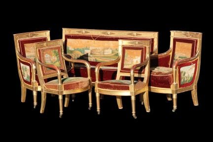 Set di mobili da salotto in legno stuccato e dorat