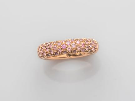 750°/°° (18K) rose gold band ring, set with small 