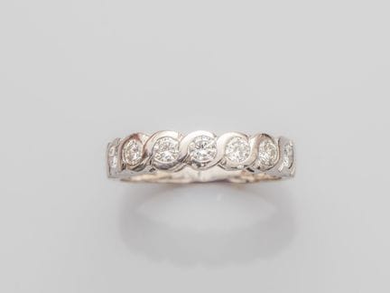 Diamant-Ehering aus 750°/°° (18 K) Zweifarbgold, b